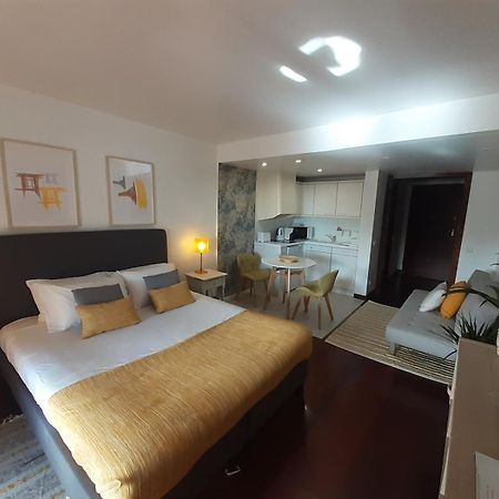Health Village Apartments Кашкайш Экстерьер фото
