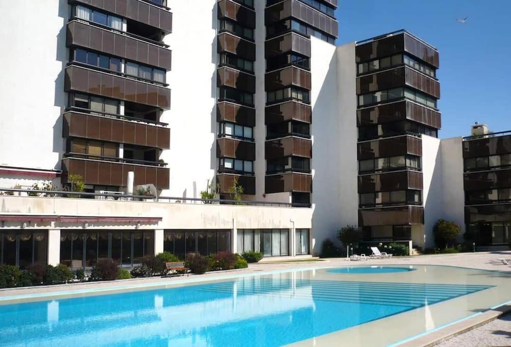 Health Village Apartments Кашкайш Экстерьер фото
